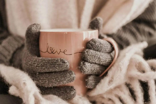 Prendre soin de ses mains en hiver : astuces et conseils essentiels-Madame Nails