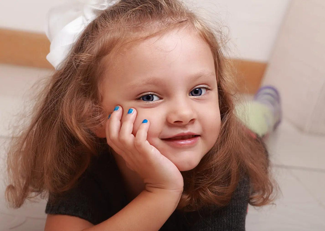 Prendre soin des ongles des enfants : conseils et alternatives sûres-Madame Nails