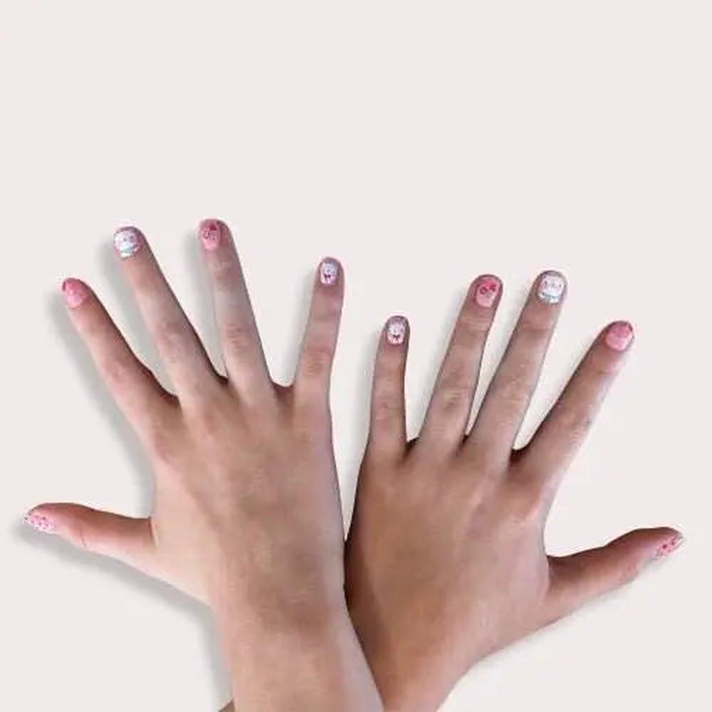 Be My Friend-nail wraps-stickers pour ongles-Madame Nails