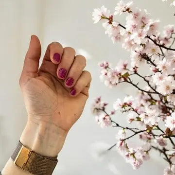 Pourquoi Choisir les Nail Wraps pour une Manucure à la Maison ?