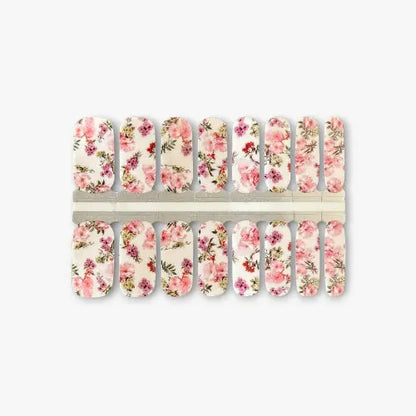 Nail wraps fleuri rose antique de madame nails