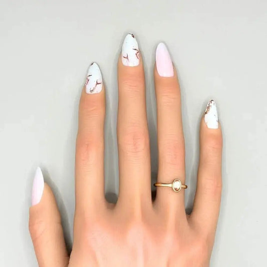 Pompadour - Madame Nails